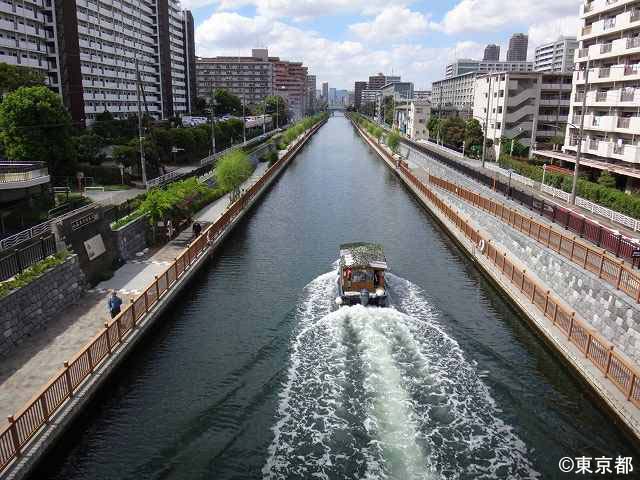 江戸情緒を感じられる水辺の道