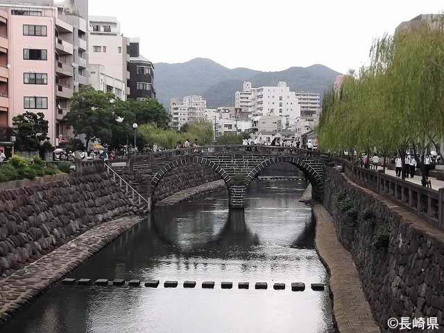 中島川の石橋群