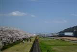 桜の季節の鏡川