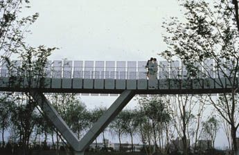 �X���C�h4�F�u���b�W