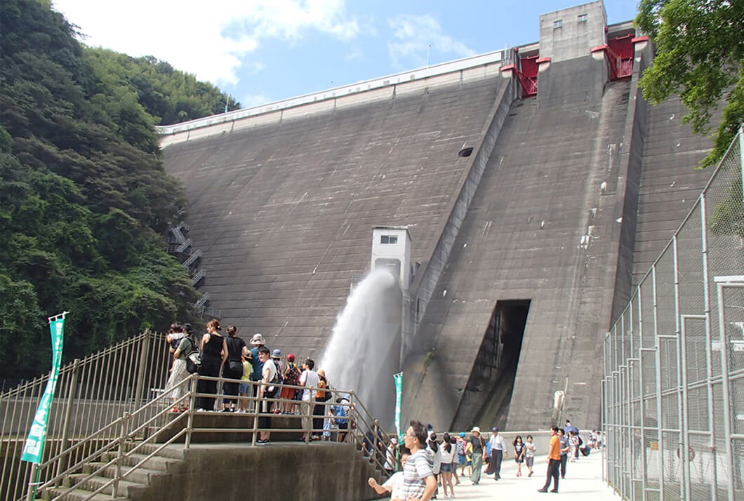 石手川ダム