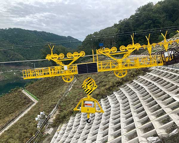 自動自律化施工で活躍する建機