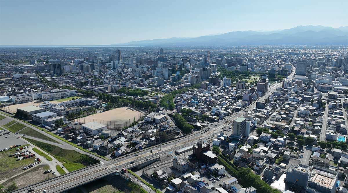 富山市街