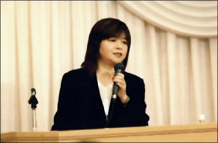 残間里江子氏 写真
